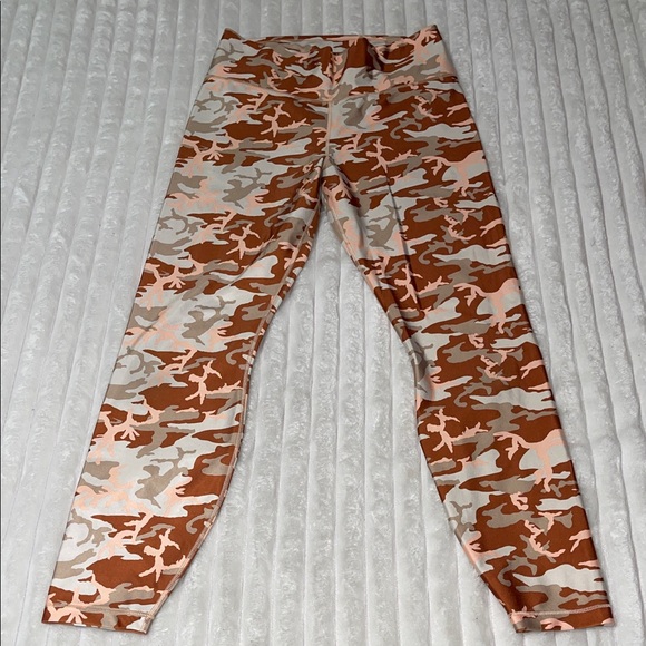 Nike Pants - Nike Camo Legging | Size Medium